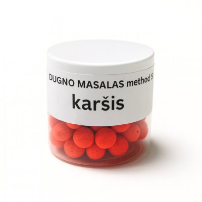 Dugno masalas Method karšis – raudoni kukuliai stiklainyje