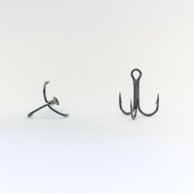 Flying fish trisakiai round treble hook nr10 1vnt.png