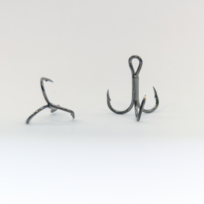 Flying fish trisakiai round treble hook st 48 nr10 8 1vnt.png